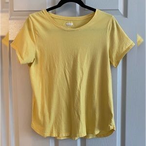 ⭐️⭐️ Old Navy Tee ⭐️⭐️